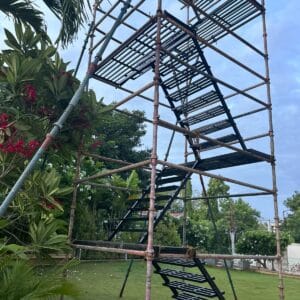 MS Tower Scaffolding System with Staircase Access for Construction Projects