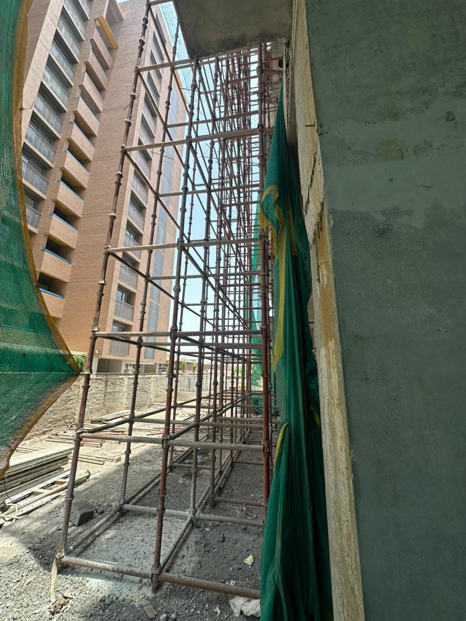AMCO Cuplock scaffolding system used for high-rise construction in India